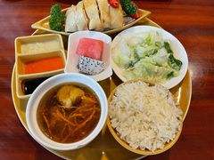 海南鸡饭-花园咖啡厅(厦门美丽华大酒店)