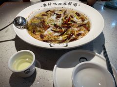-江渔儿酸菜鱼·拔草餐厅(虎门君乐汇店)