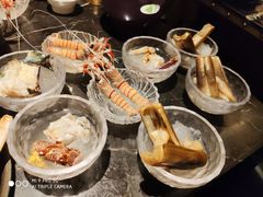 -半岛翡丽海鲜自助餐厅(观风亭店)