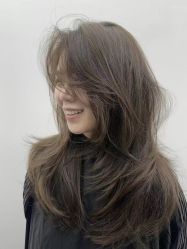 -十六番发型师事务所