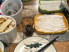 -小郡肝串串香火锅(金桥店)