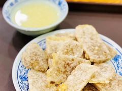 老北京炸灌肠-门框胡同百年卤煮(新街口店)