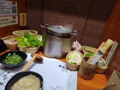 -独食火锅·半米屋台(直营总店)
