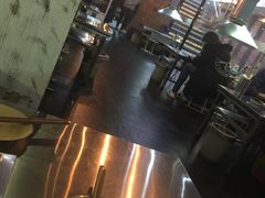 -马路牙子地桌烤肉(工体店)