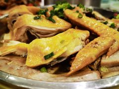 笼蒸散养鸡-三凤酒家·百年无锡菜(清扬茂业店)