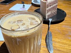 -房角石咖啡与书(吉大南校店)