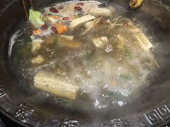 -宽板凳老灶火锅(南礼士路店)