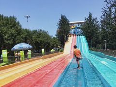 -欢乐水魔方水世界