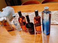 -小草屋轰趴馆别墅派对新场团建家庭聚会