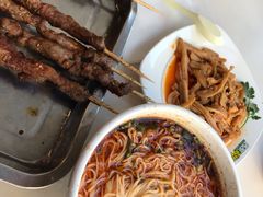-西部马华清真兰州牛肉面·烧烤夜市(关东店)