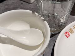 -德天肥牛海鲜火锅(城西银泰店)