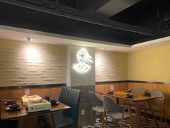 -天成·潮州牛肉脆肉鱼生蚝自助火锅