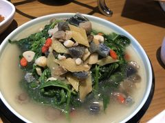 -隔壁老王·家常云南菜(花巷店)