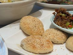 -梅利汴京烤鸭•开封豫菜地标店(东大街店)