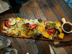 芒果蔬菜轻盈色拉-MIKAKU(万达广场上海宝山店)