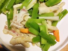 -卞氏菜根香(青羊万达店)