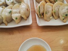 -小姜锅贴(凤凰街店)