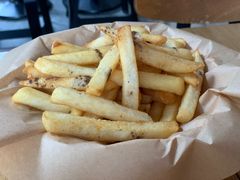 -LES ELITES 英集荟(南京西路店)