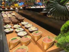 -钱小奴海鲜自助黑金店(杭州滨江龙湖店)