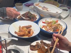 -三人行骨头王火锅(长寿店)