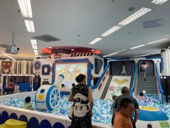 -孩子王童乐园(西安盛龙店)