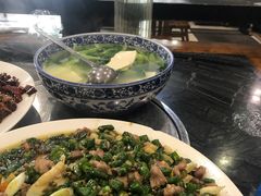 -江湖黑大兔(杨家坪店)