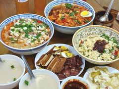 -天发芽·何记葫芦头泡馍·传统小吃(报恩寺街店)