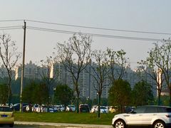 -融创茂-停车场