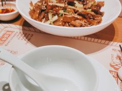 -顺风汤馆·广府粤菜(江宸天街店)