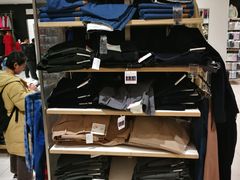 -优衣库(红谷滩万达店)