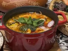 -秦唐一号西安菜馆(钟楼店)