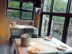靠窗位-霸王虾·小龙虾香辣蟹(玉林店)
