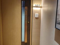 -金色印象·4K影院式足体养生(杨家坪西郊店)