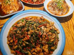 -兔槽江湖菜·重庆璧山兔(水围店)
