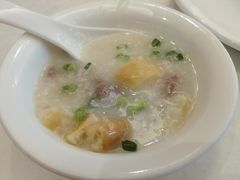 -万山楼海鲜酒家·二十三年老字号