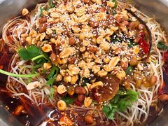 -周良天山牛杂城(天山路总店)