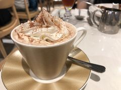 -La-Serene Café