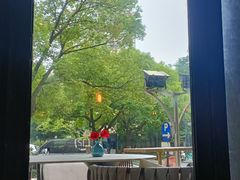 -Carbon莫卡哆·意大利复古集市餐厅(杭州大厦店)
