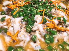 -山城外·非遗酸菜鱼(财富中心店)