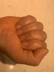 -悦指间美甲美睫
