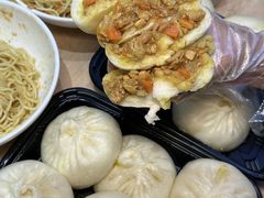 -李与白包子铺(桐梓林店)