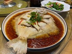 -山楂树融合菜餐厅