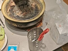 -山焱·炭火自助烤肉(周浦万达店)