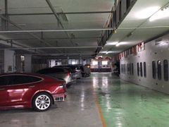 -友谊汽车维修保养·钣金喷漆事故定损·洗车贴膜