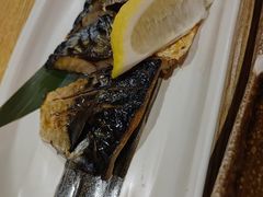 盐烤秋刀鱼-津之港·日本料理·铁板烧