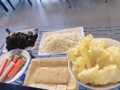 -楼外楼大刀肉传统火锅(西安大路店)