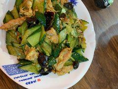 -小雷家烤鱼家常菜