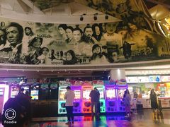 -金逸影城(中关村店)