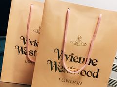-Vivienne Westwood(上海来福士广场店)