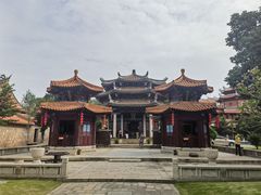-绳金塔
